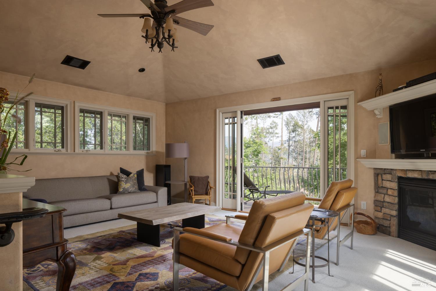 1312 Summit Drive