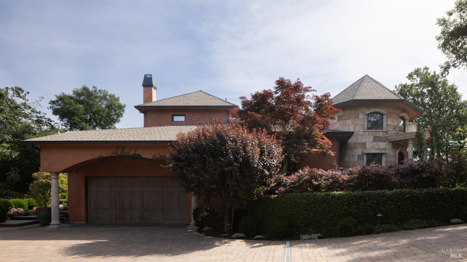 1312 Summit Drive
