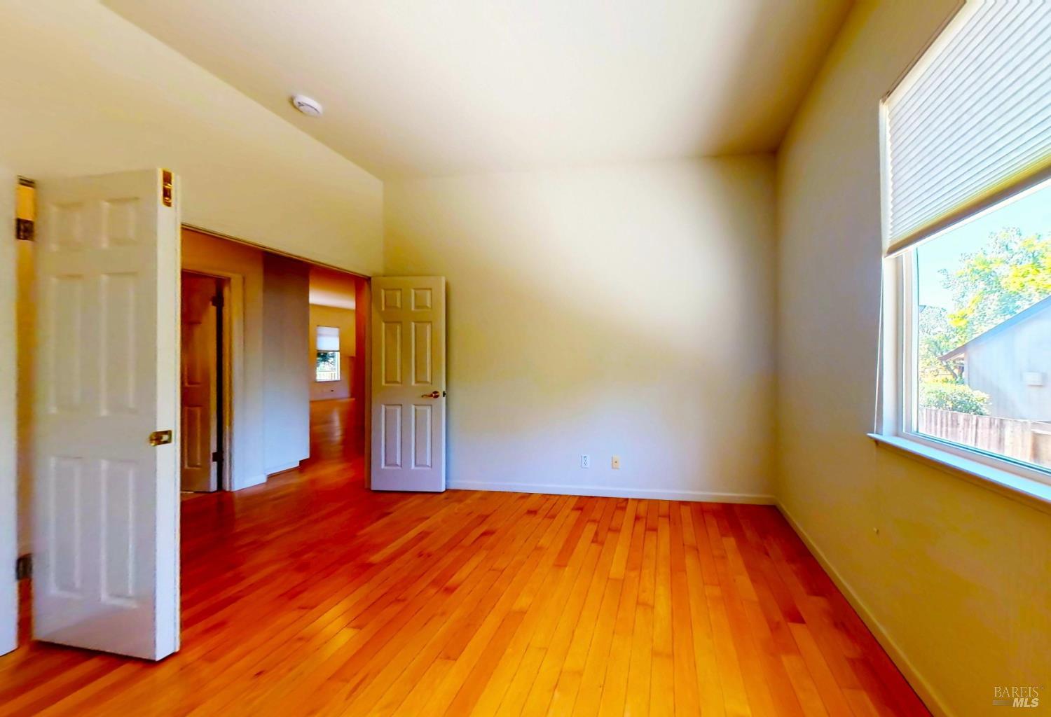 5863 Mountain Hawk Drive