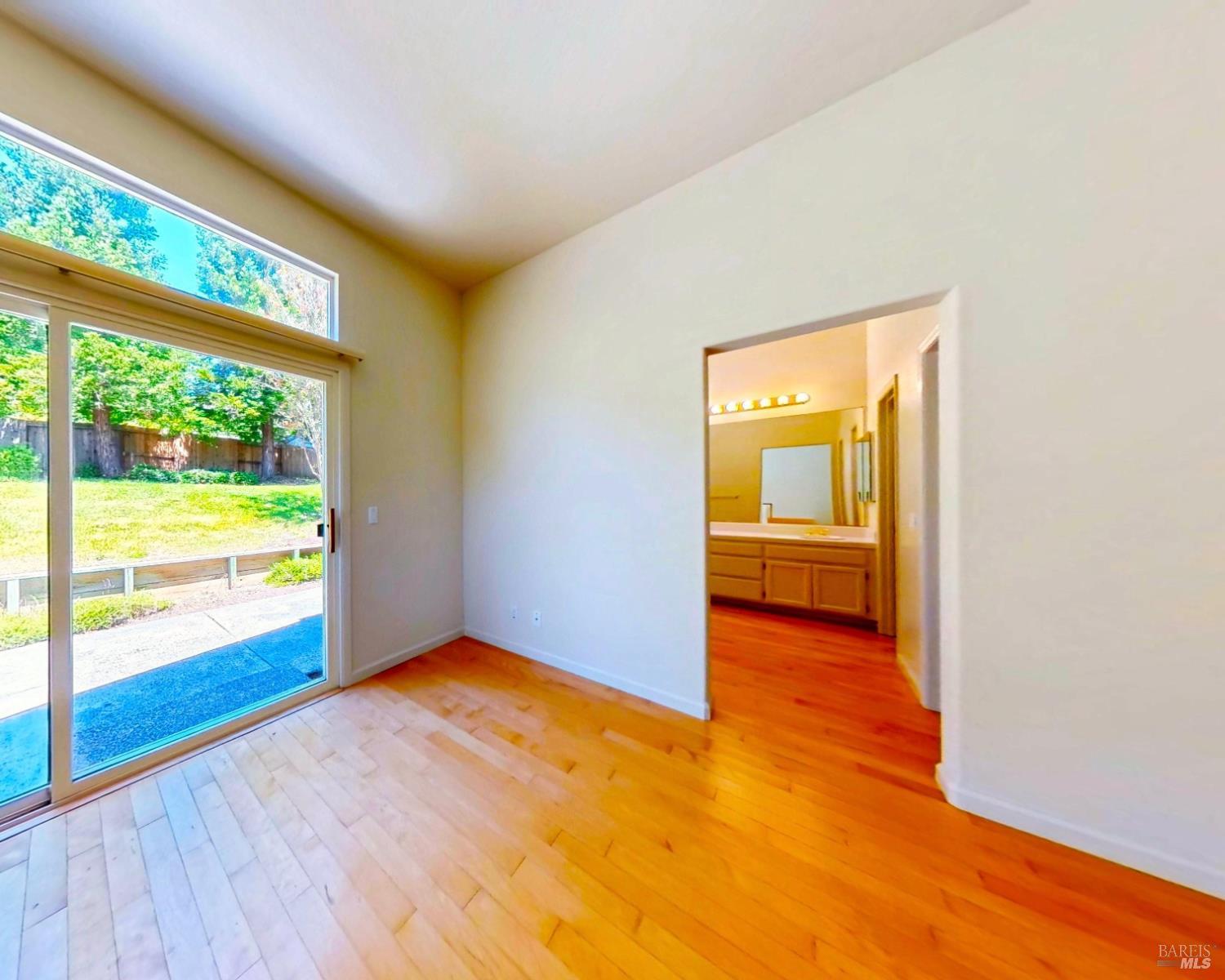 5863 Mountain Hawk Drive