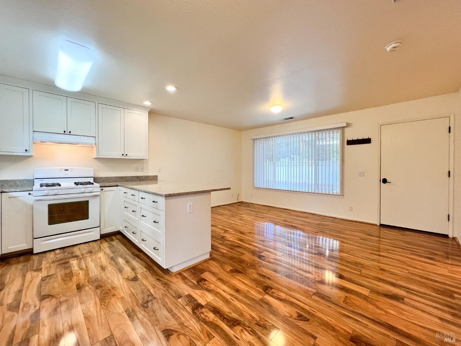 471 Newton Way