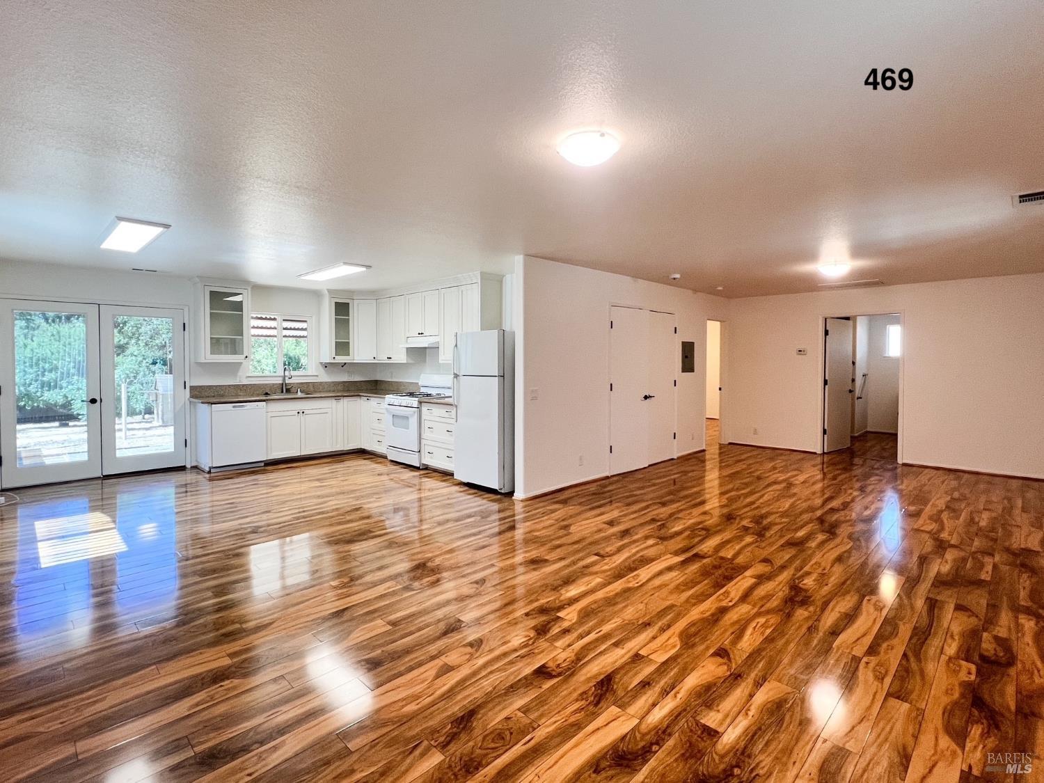 471 Newton Way