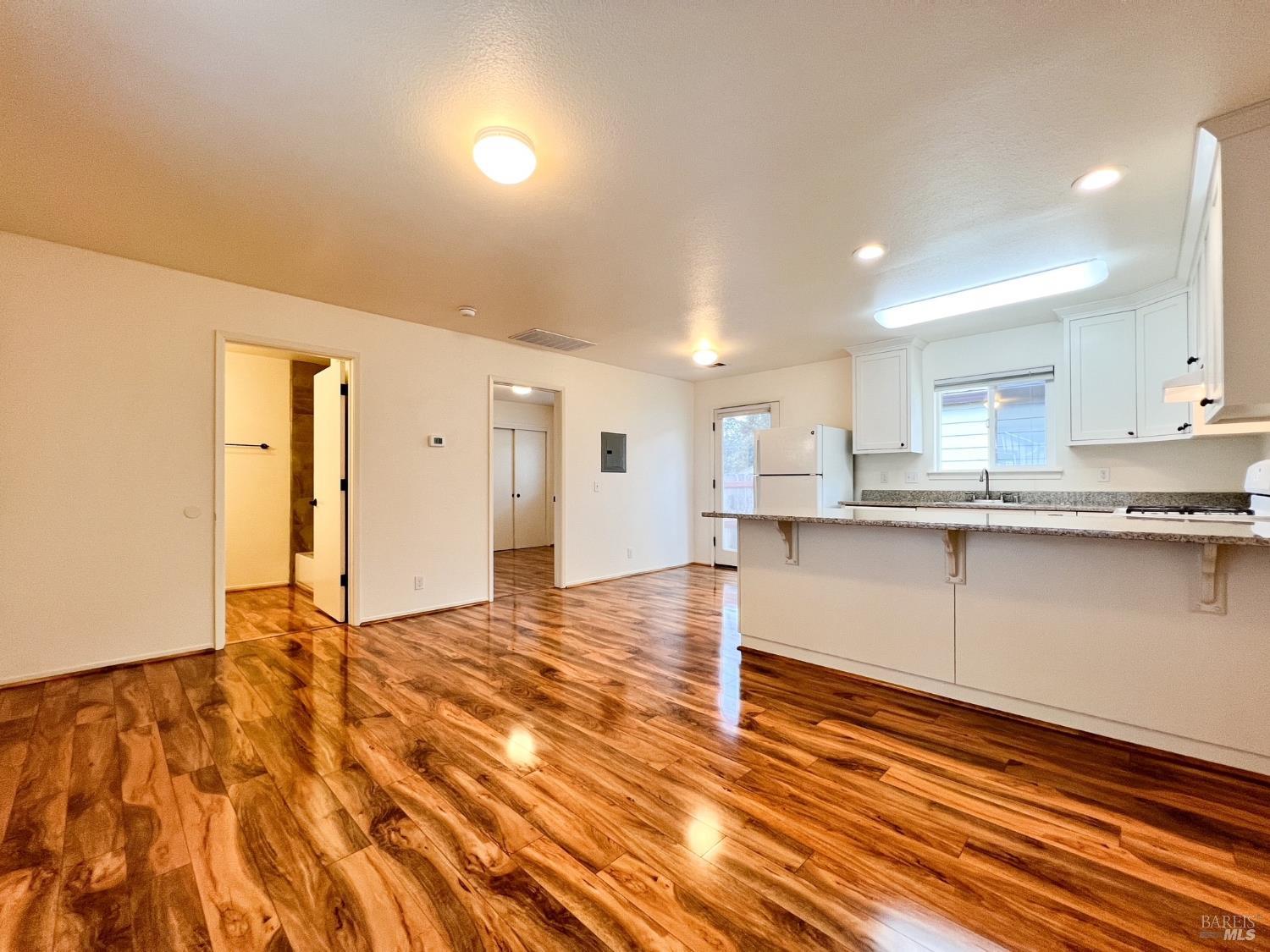 471 Newton Way
