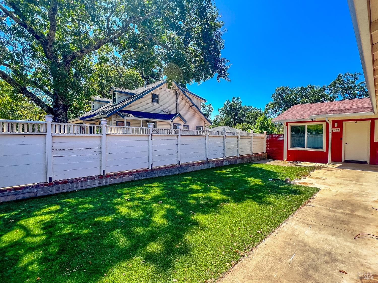 471 Newton Way