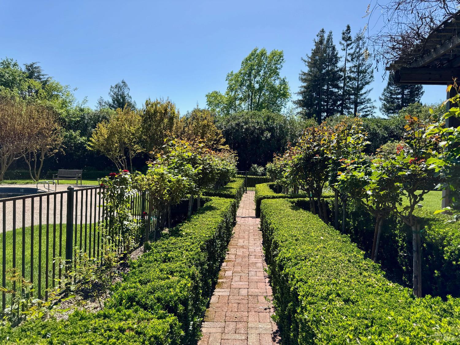 1701 Zinfandel Lane