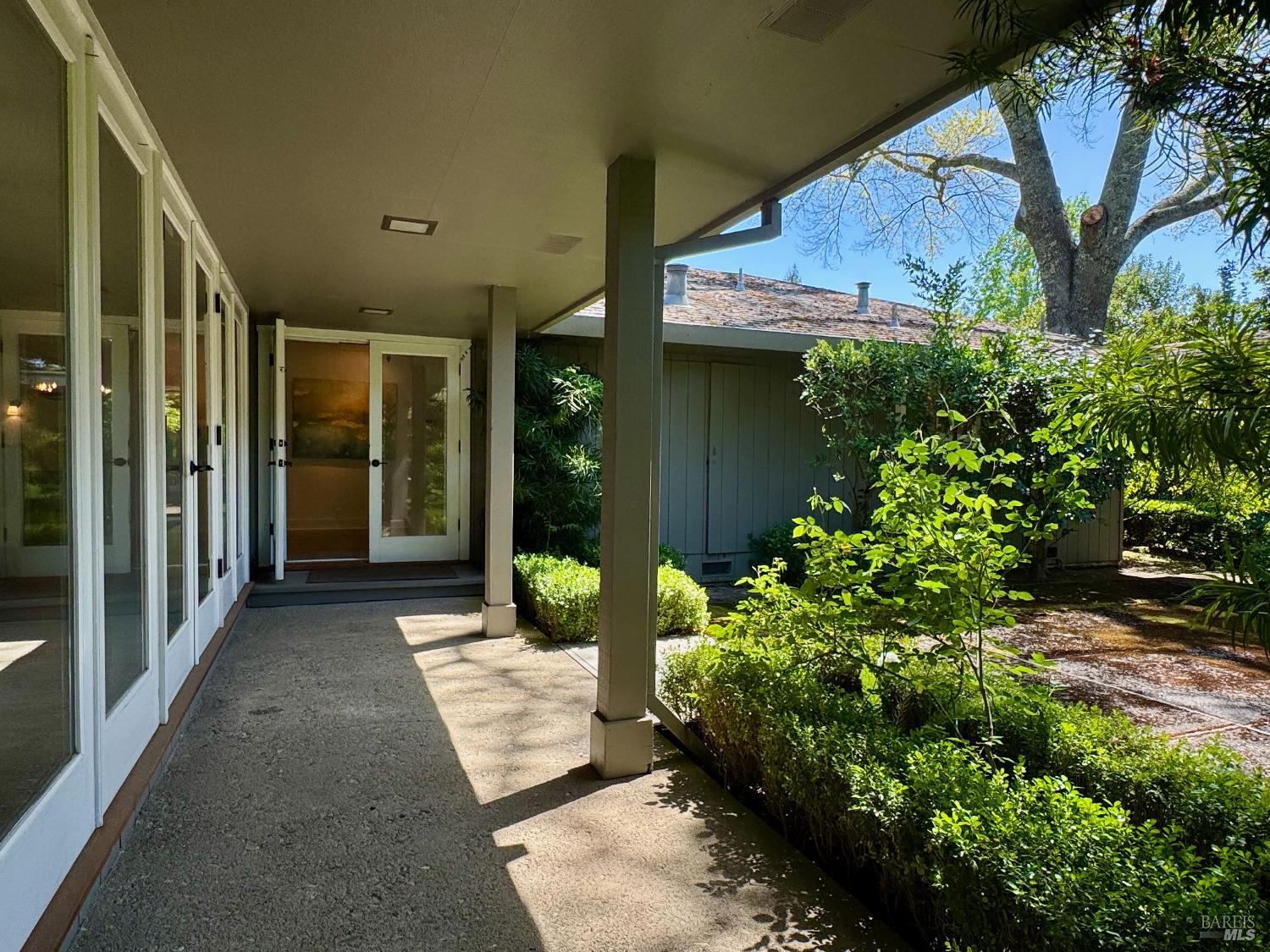 1701 Zinfandel Lane