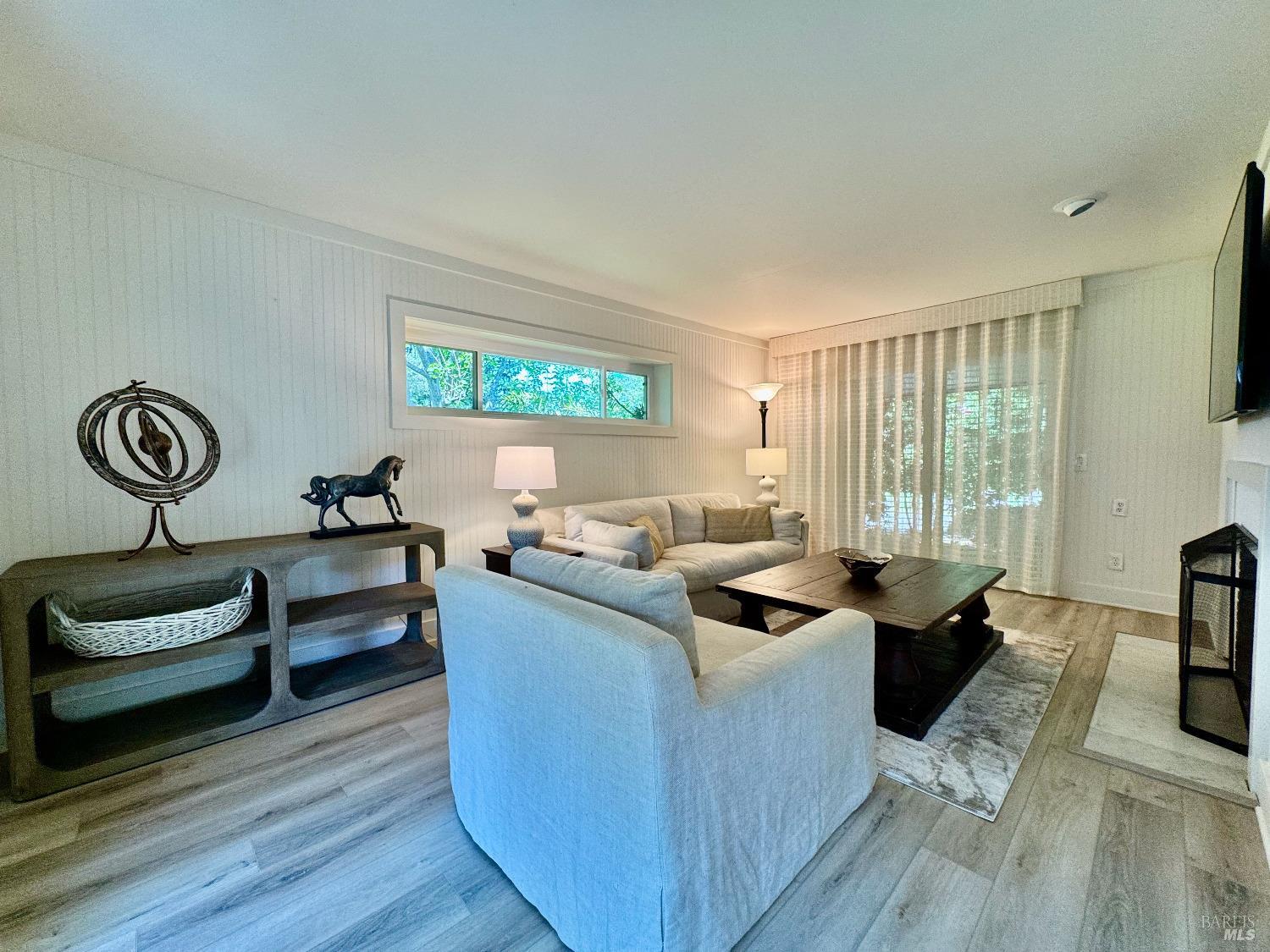 1701 Zinfandel Lane