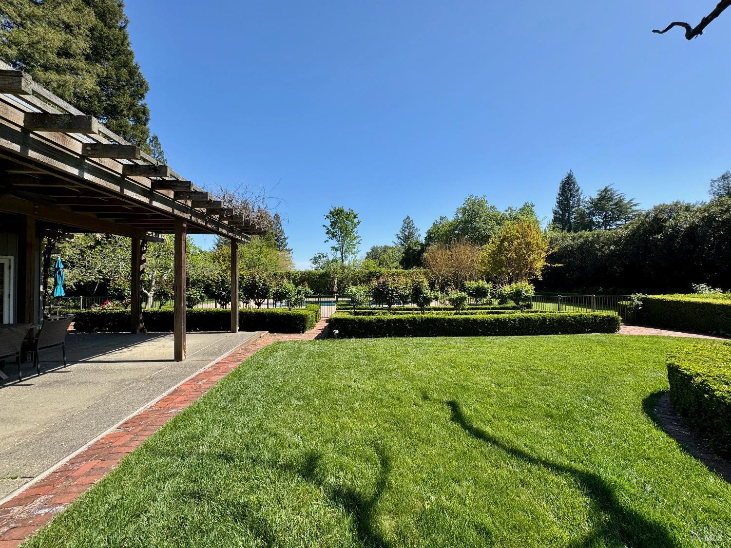 1701 Zinfandel Lane