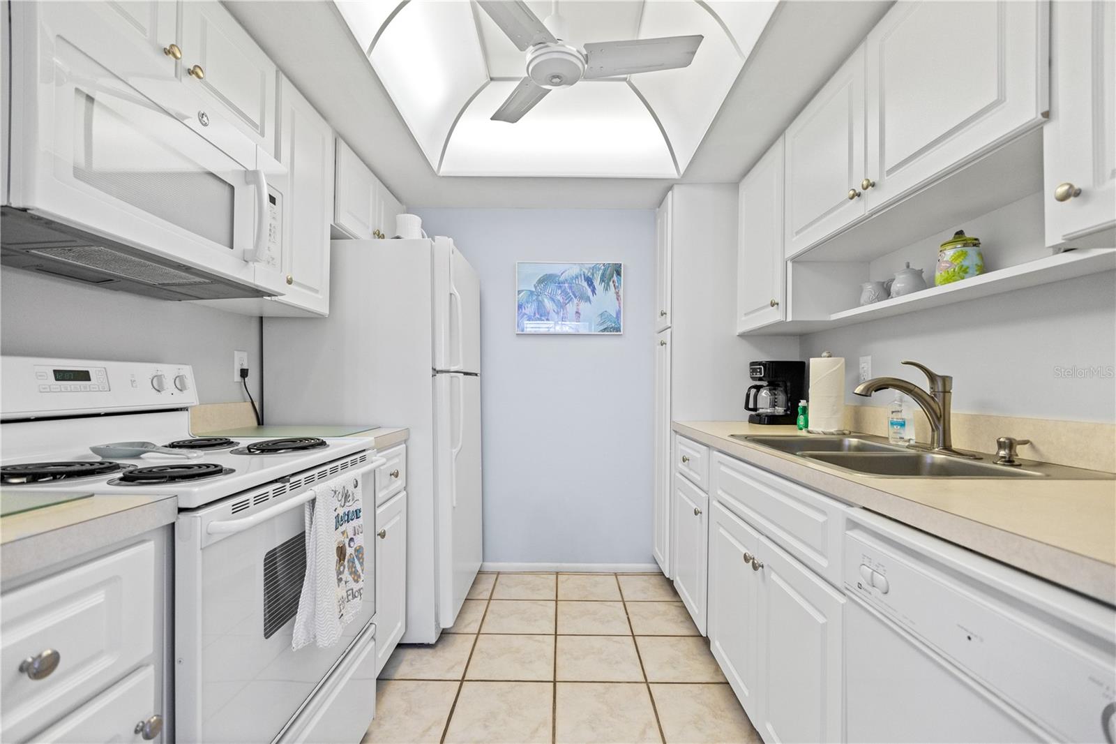 6300 MIDNIGHT PASS RD #20