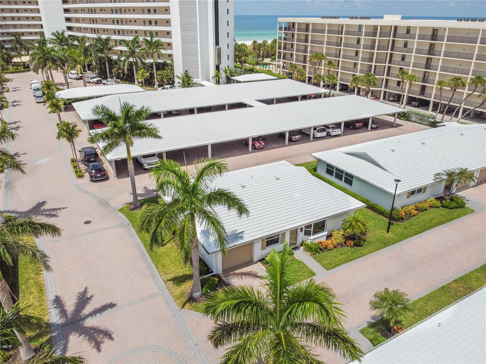 6300 MIDNIGHT PASS RD #20