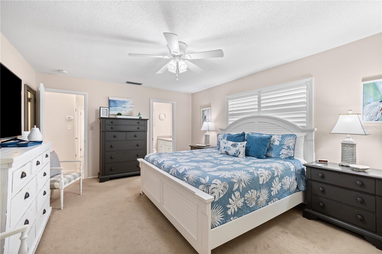 6300 MIDNIGHT PASS RD #20