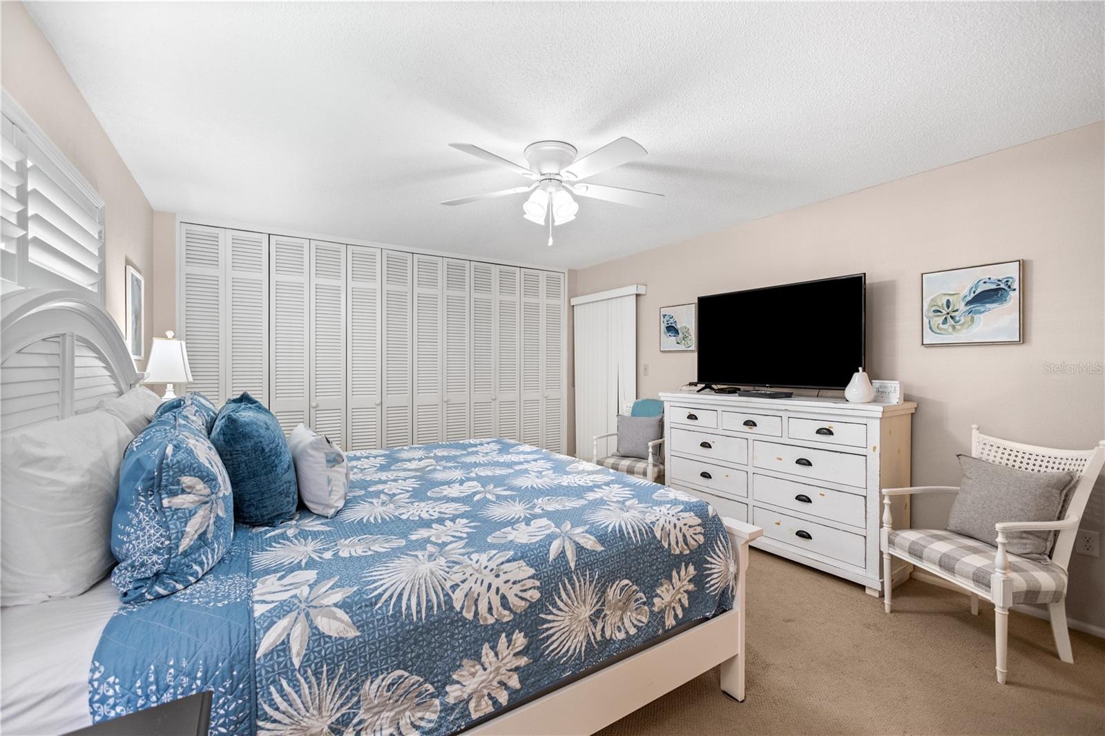 6300 MIDNIGHT PASS RD #20