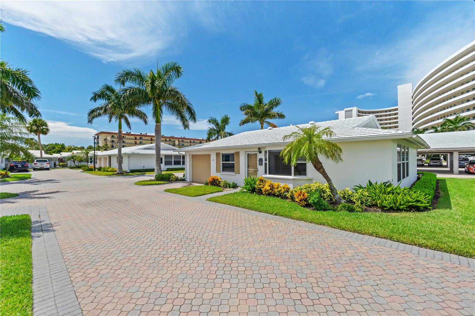 6300 MIDNIGHT PASS RD #20