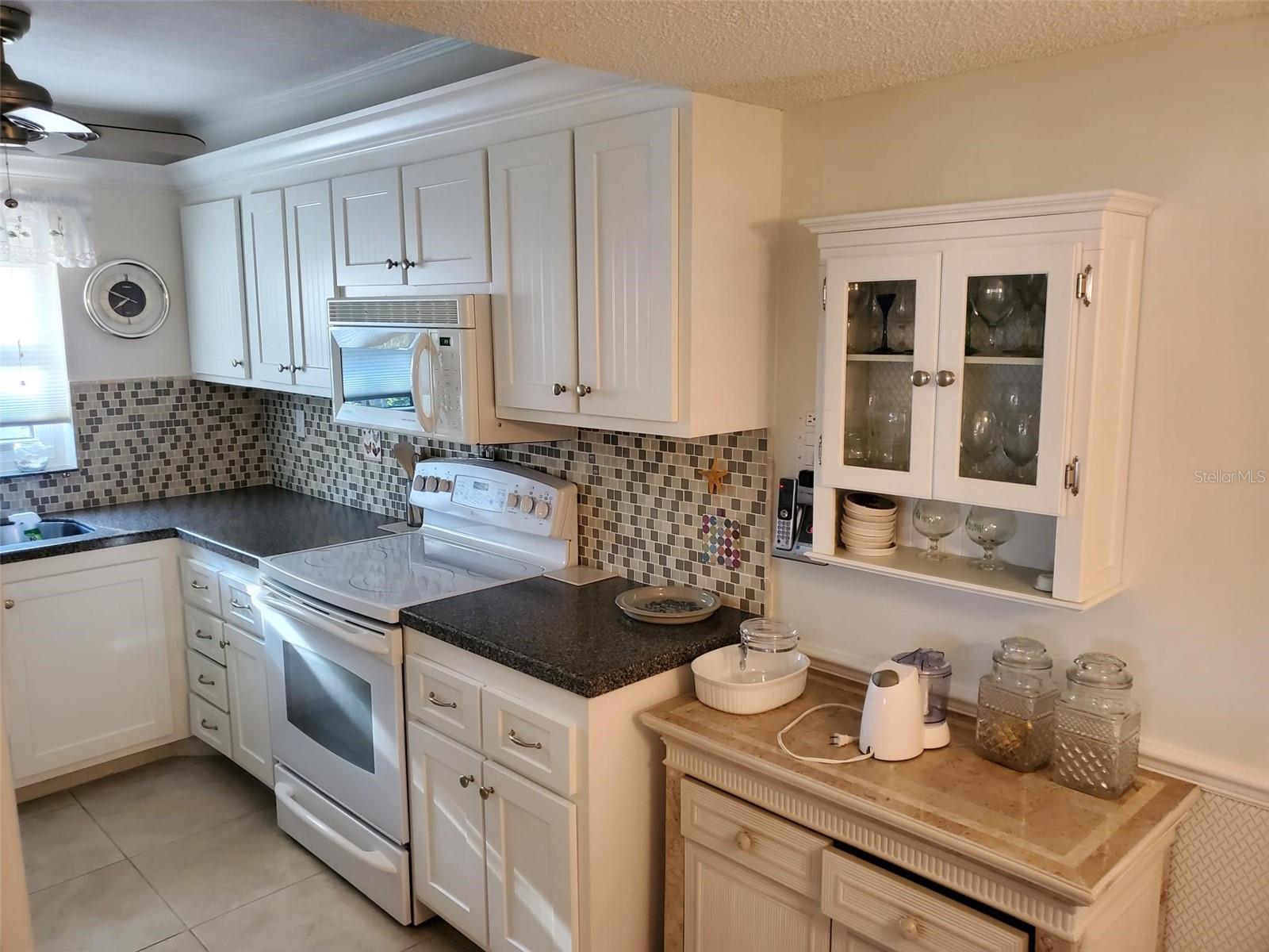 25188 MARION AVE #B301