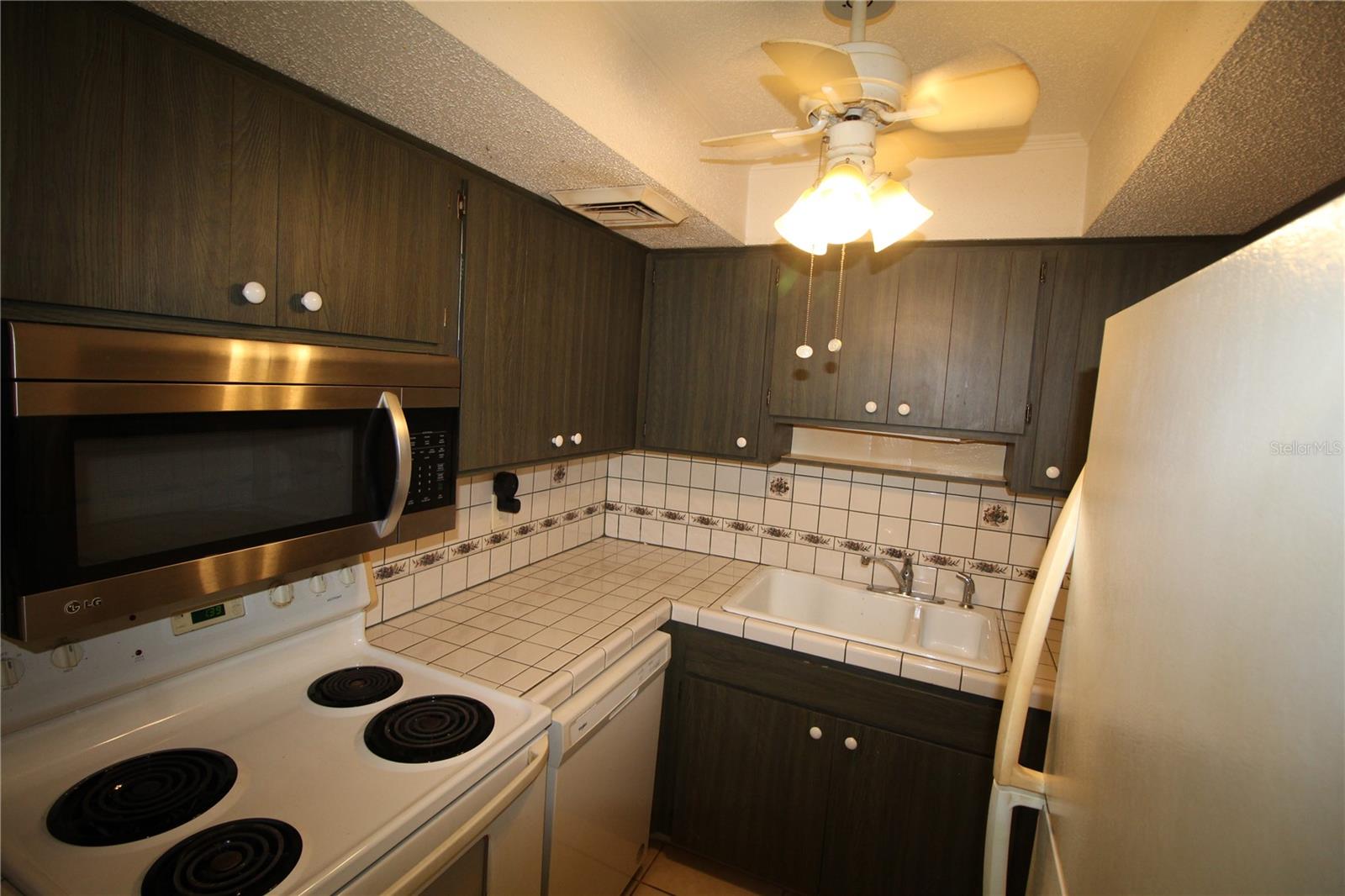 2437 HARBOR BLVD #120