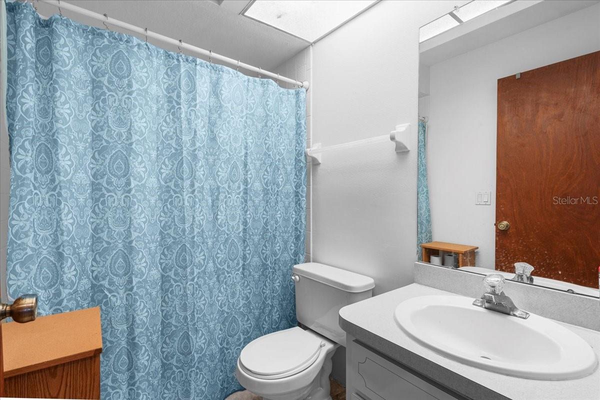 24540 HARBORVIEW RD #F1