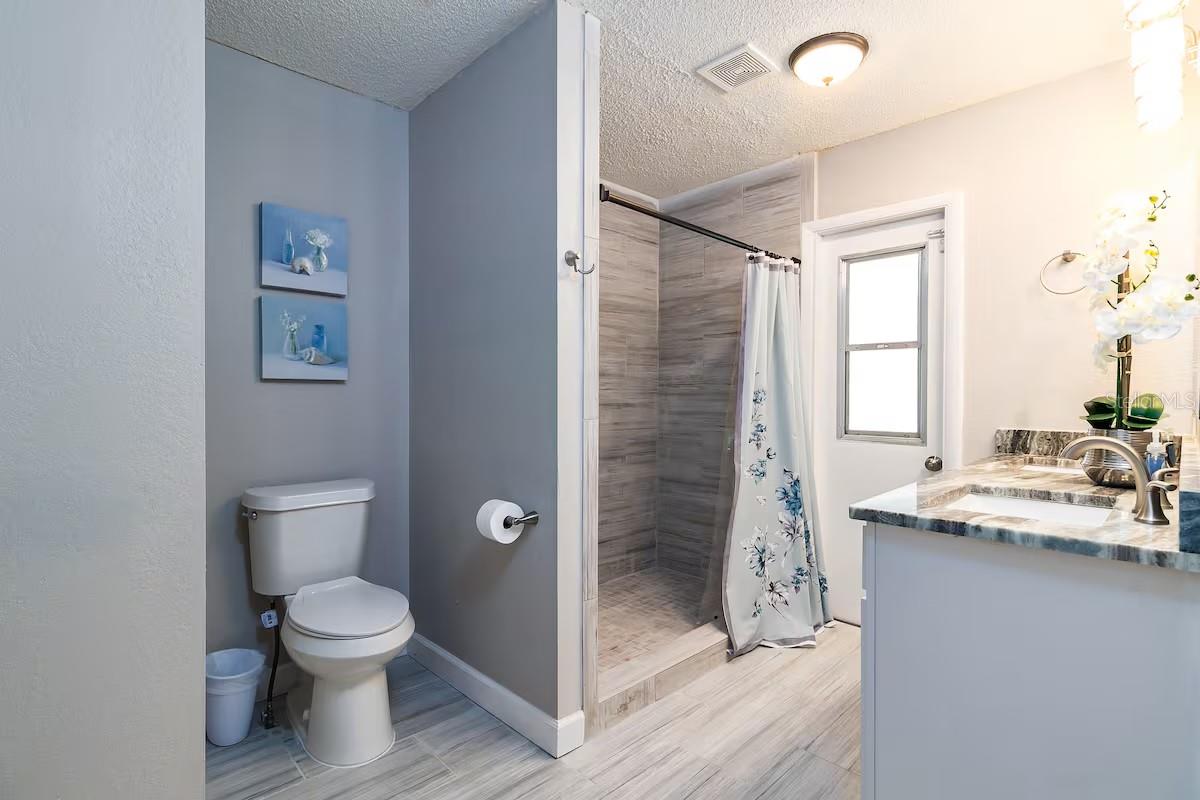 3173 S CRANBERRY BLVD