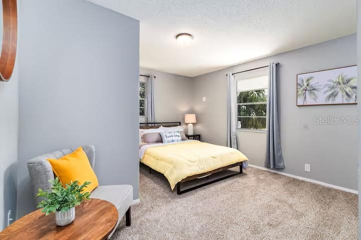 3173 S CRANBERRY BLVD