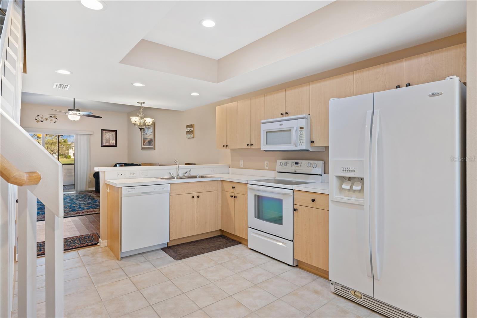 1216 RIO DE JANEIRO AVE #312