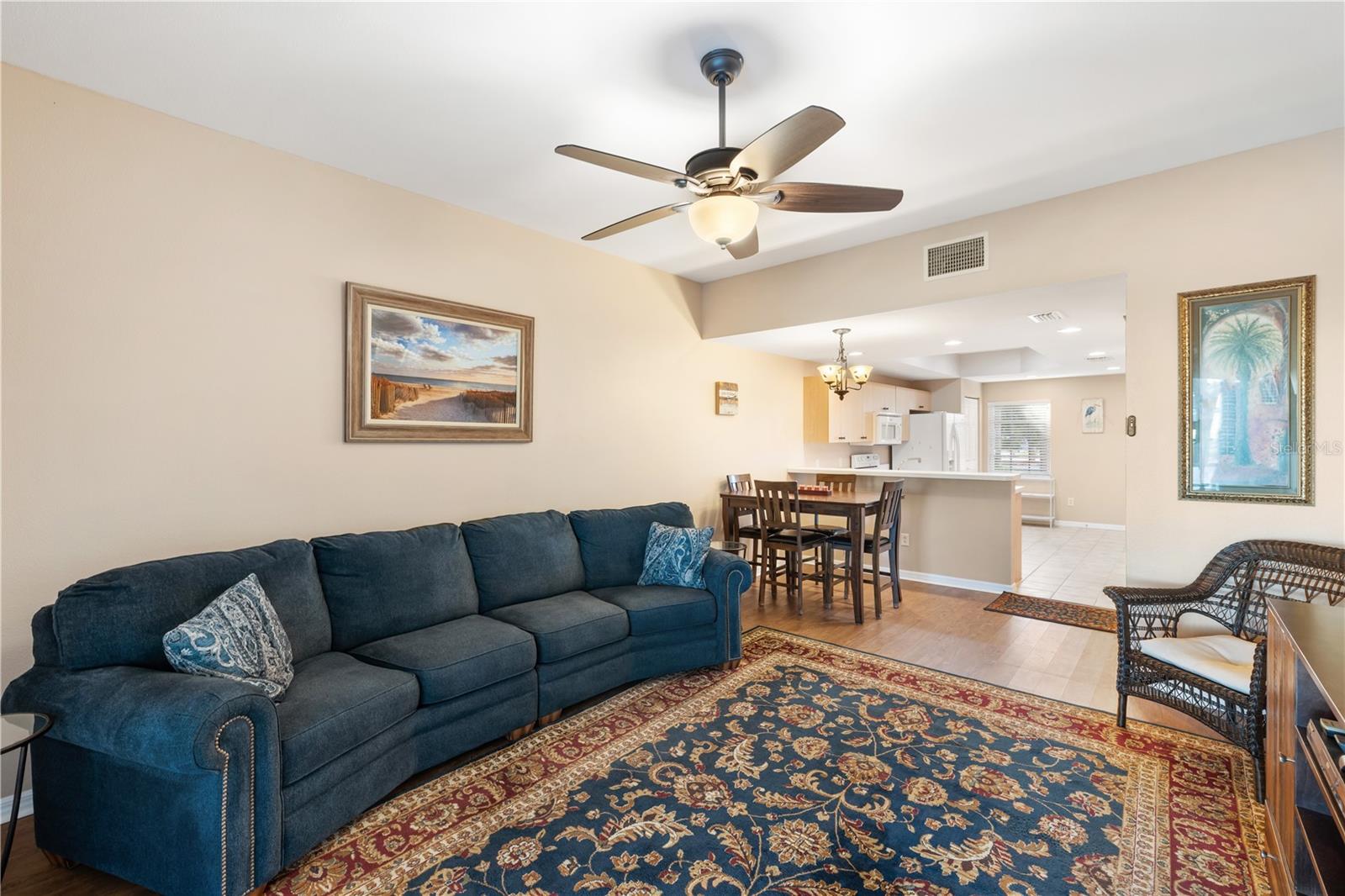 1216 RIO DE JANEIRO AVE #312