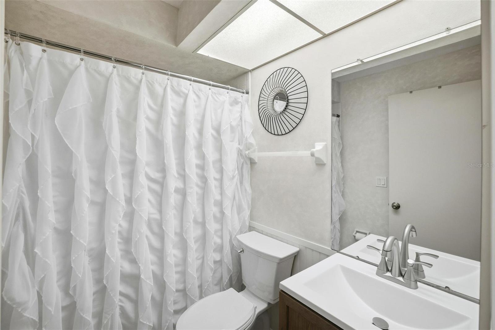 24540 HARBORVIEW RD #F1