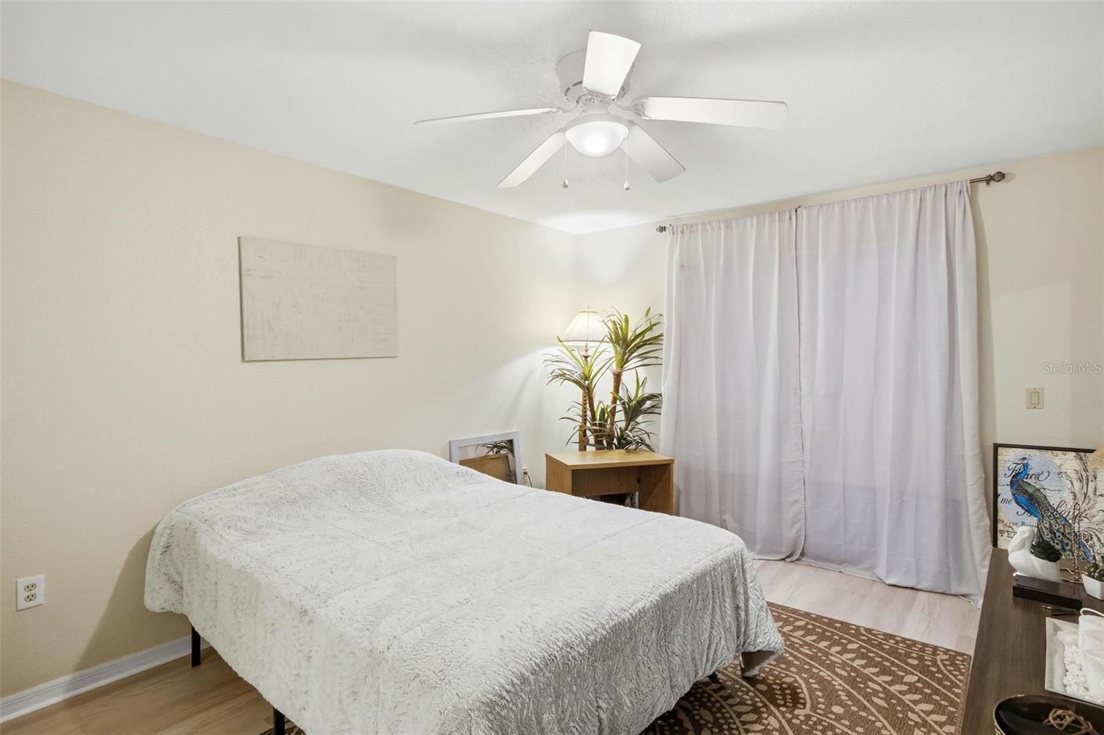 24540 HARBORVIEW RD #F1