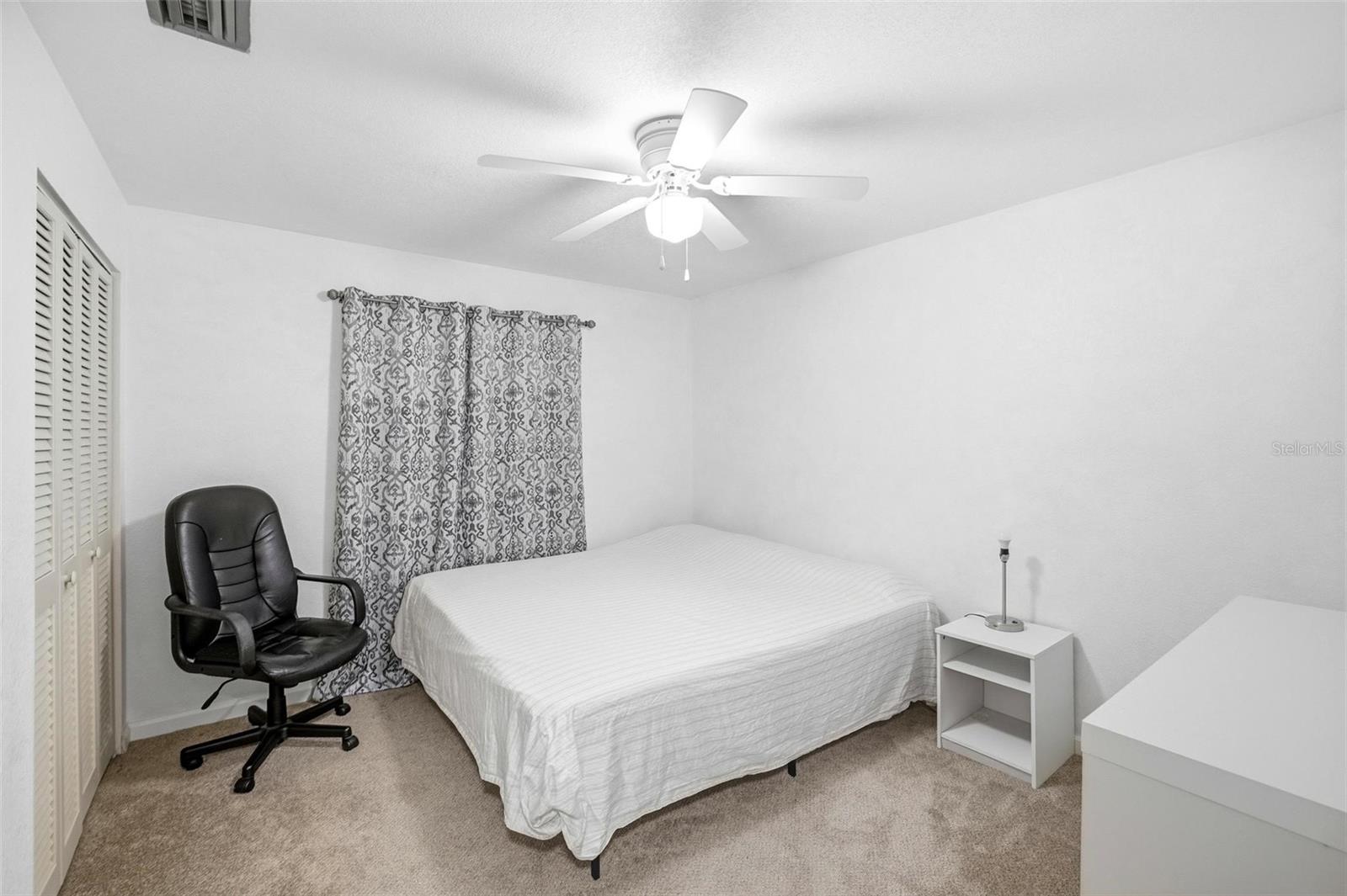 24540 HARBORVIEW RD #F1