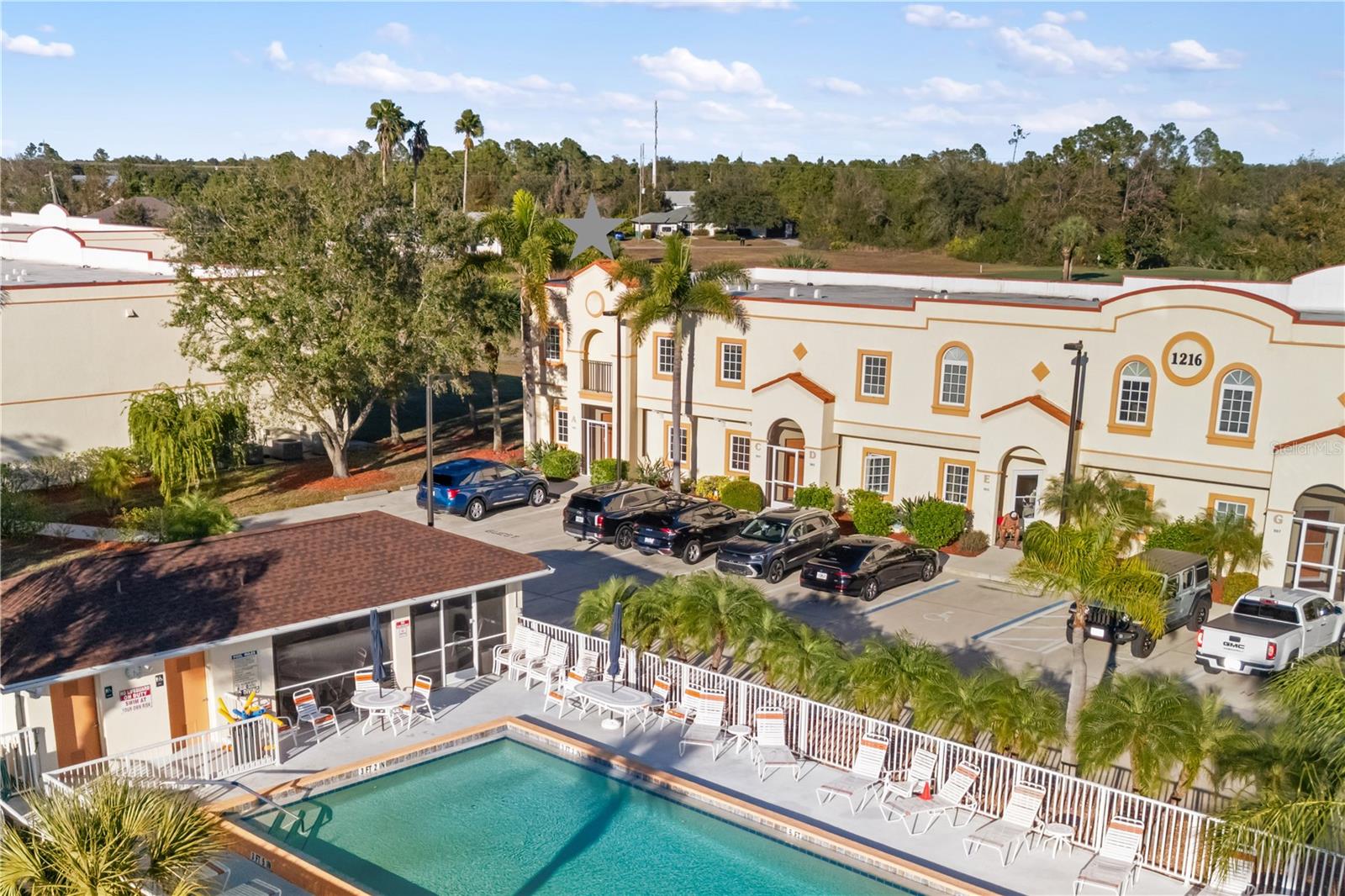 1216 RIO DE JANEIRO AVE #301