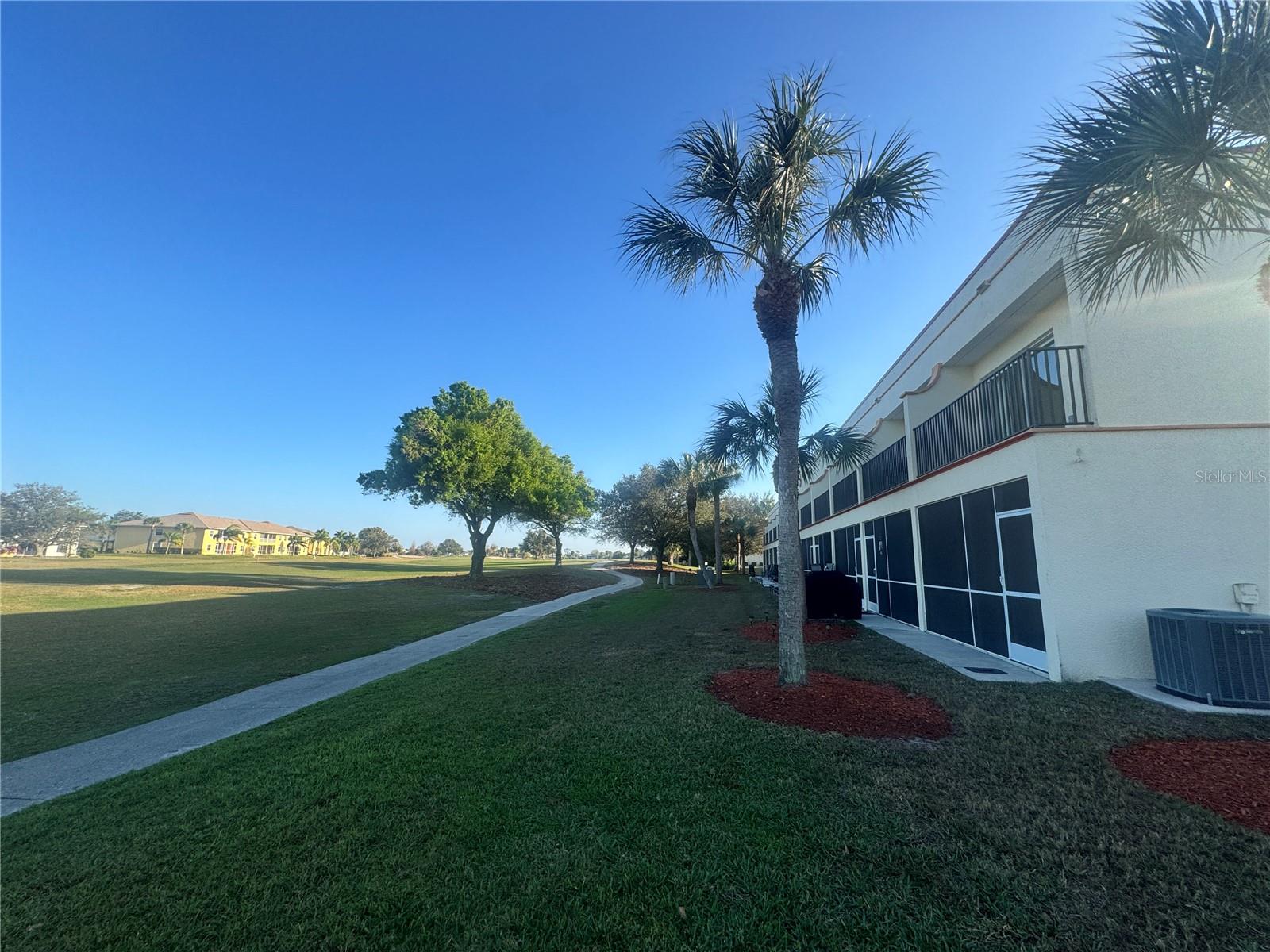 1216 RIO DE JANEIRO AVE #301