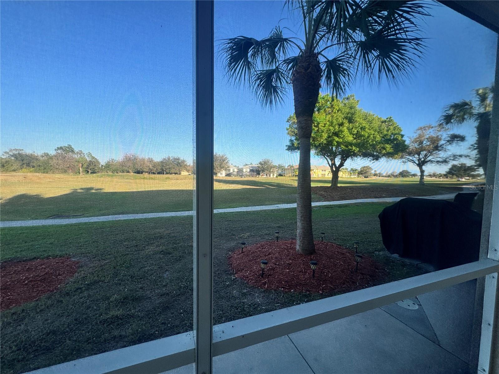 1216 RIO DE JANEIRO AVE #301