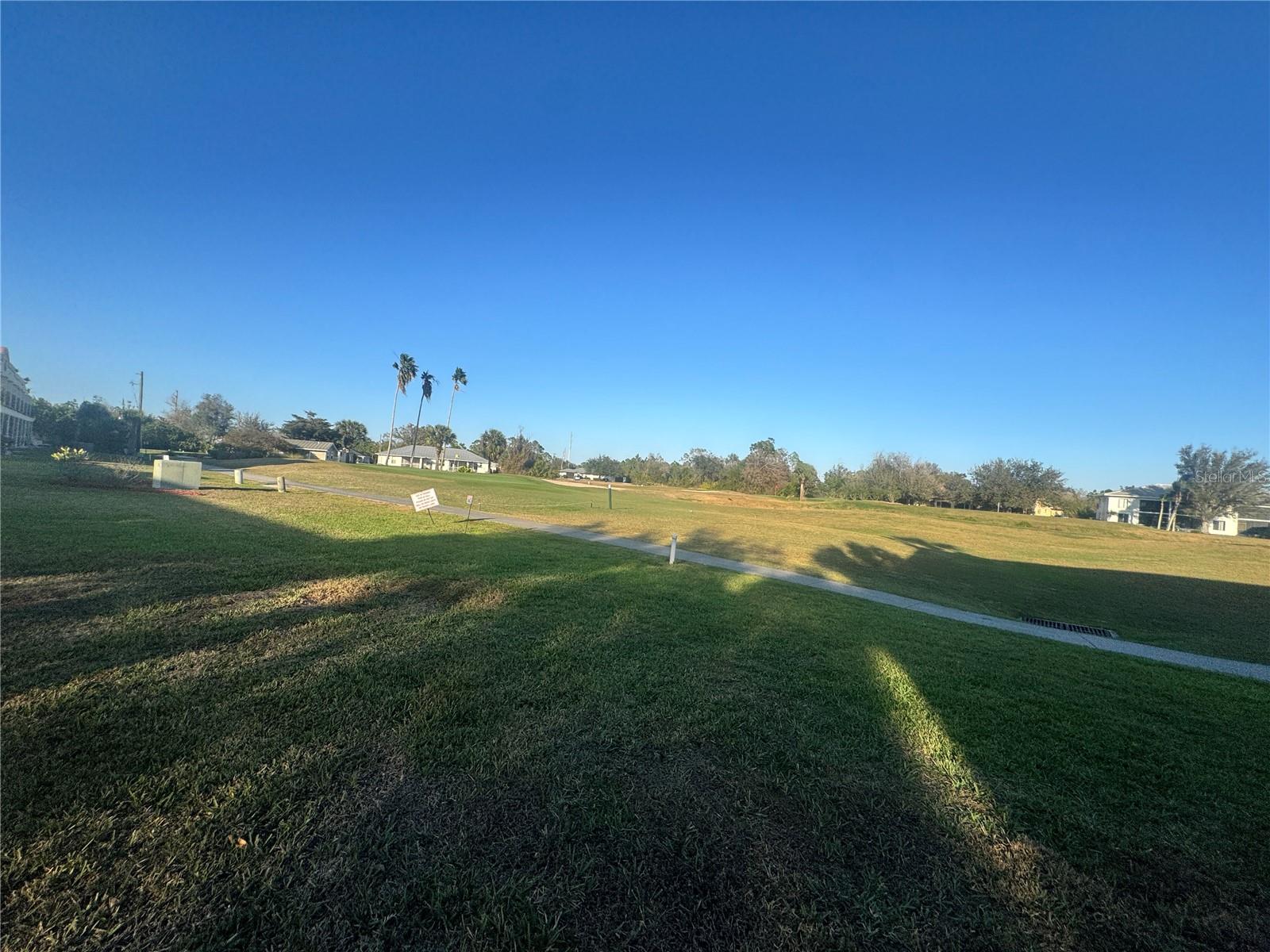 1216 RIO DE JANEIRO AVE #301