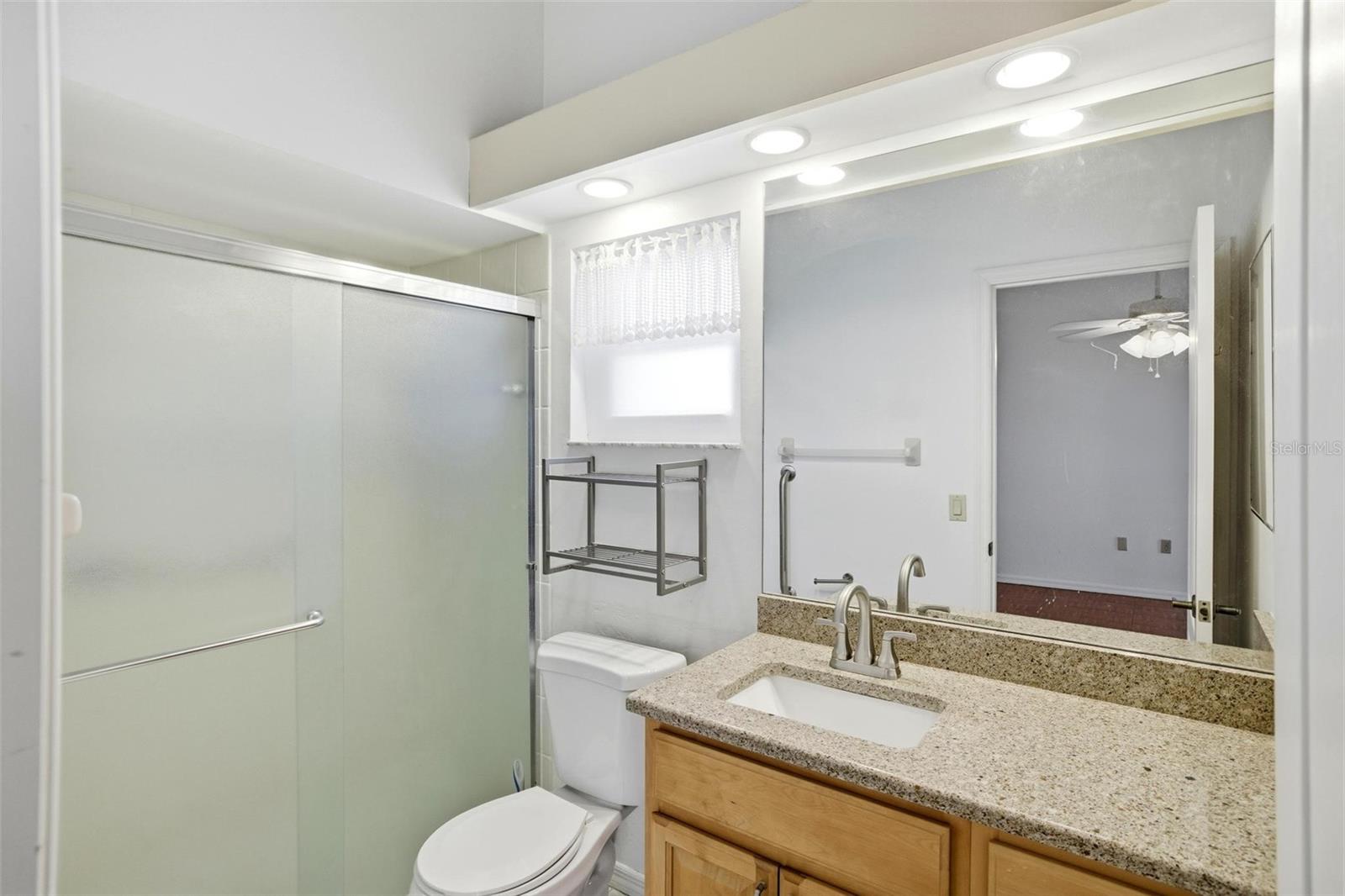 4132 SALERNES AVE #3095