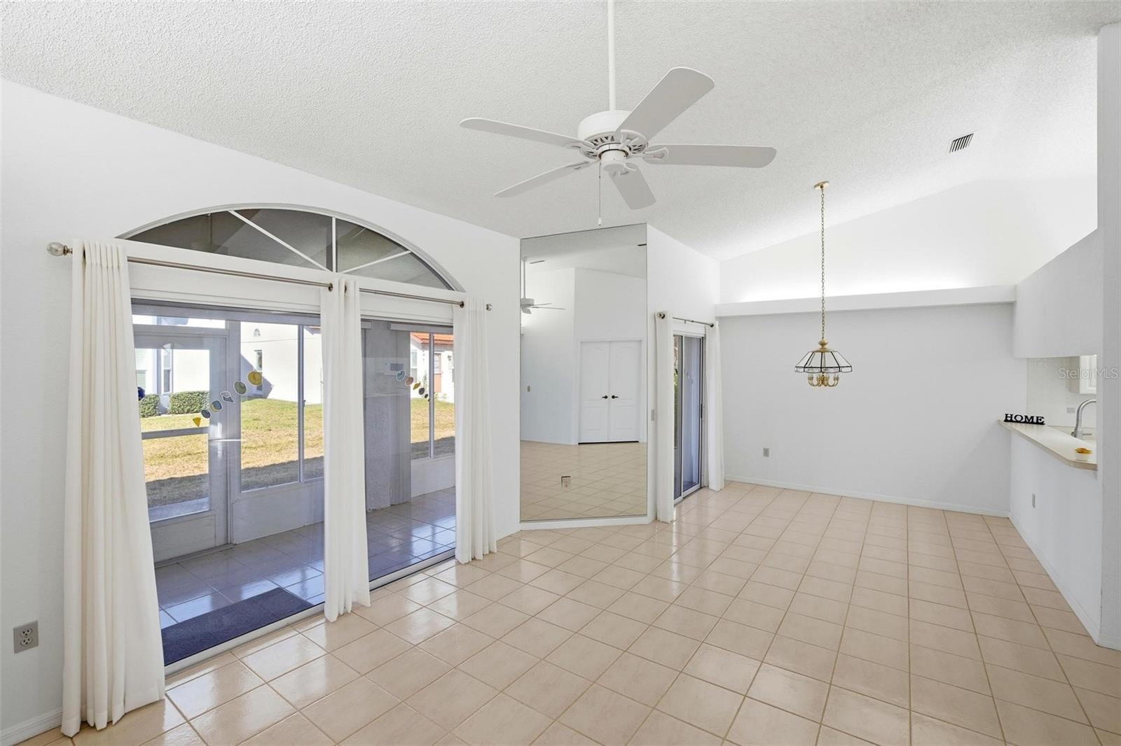 4132 SALERNES AVE #3095