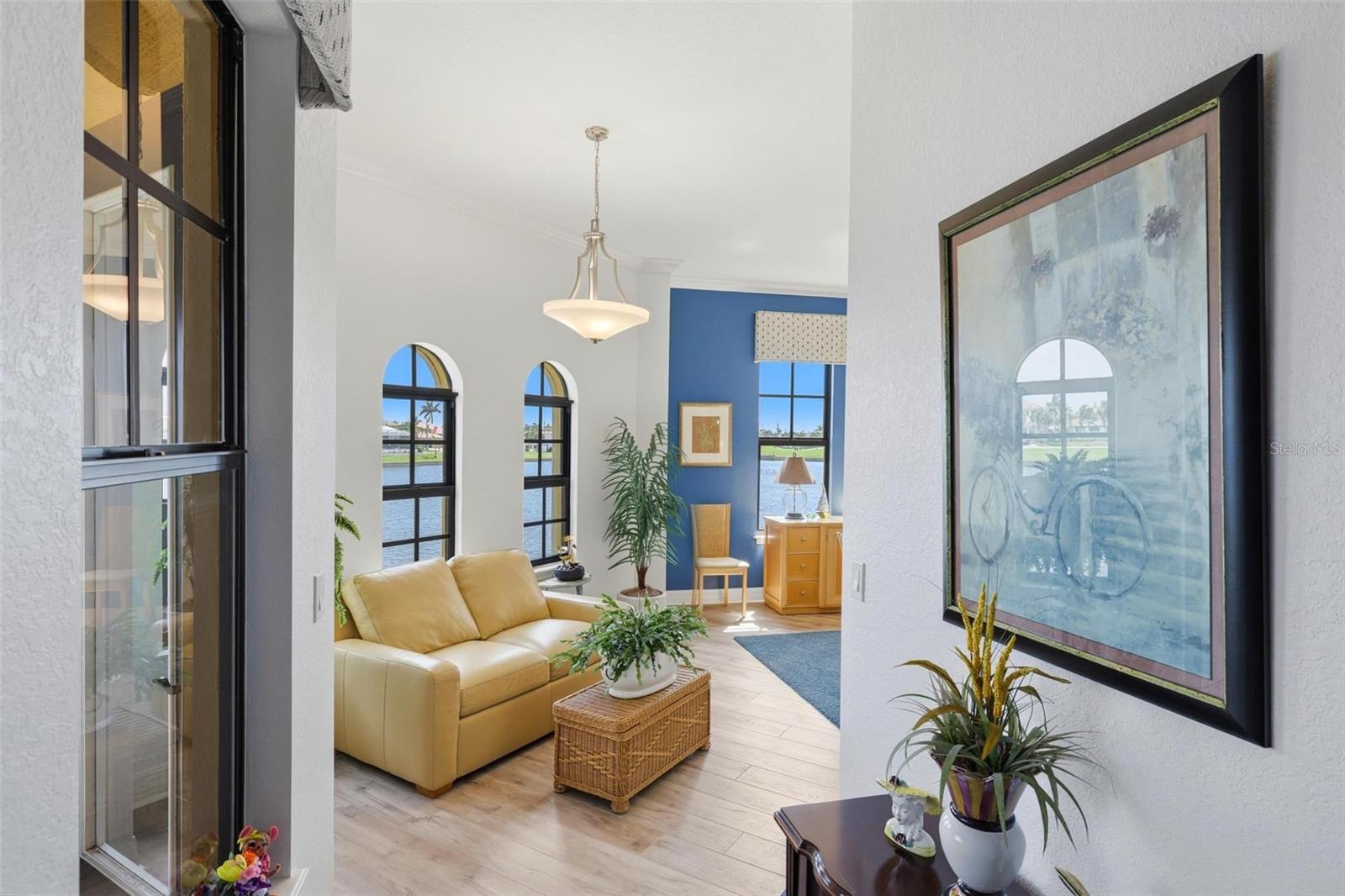 96 VIVANTE BLVD #205