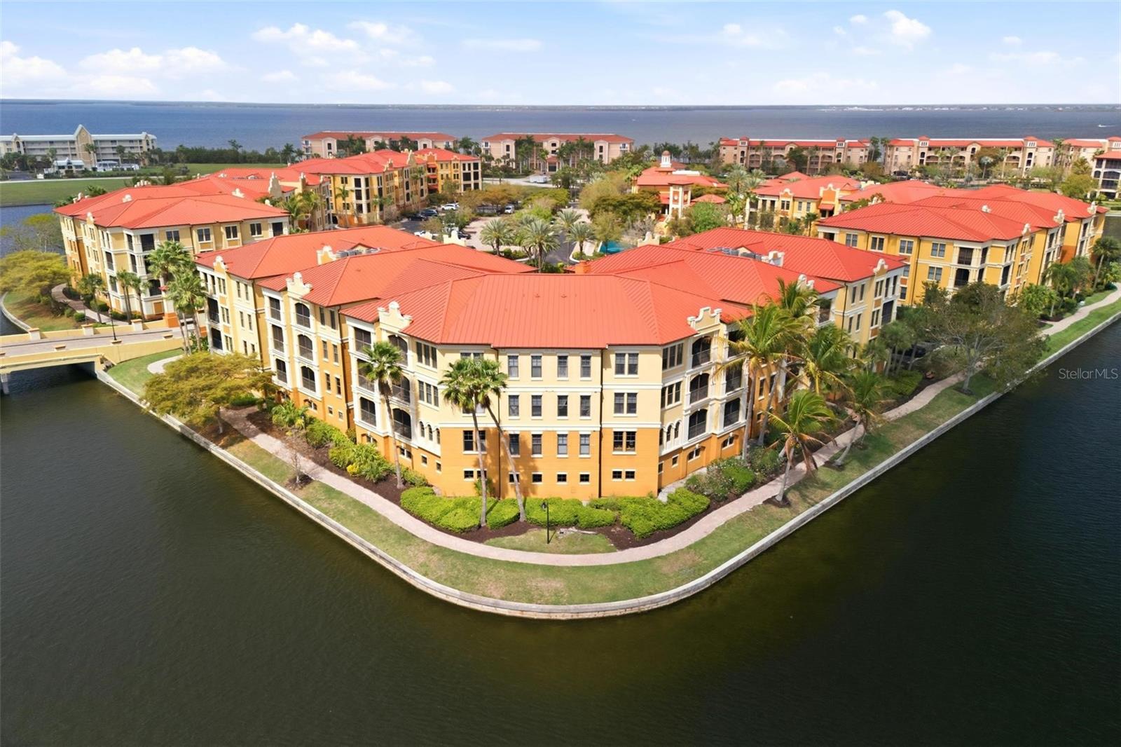 96 VIVANTE BLVD #205