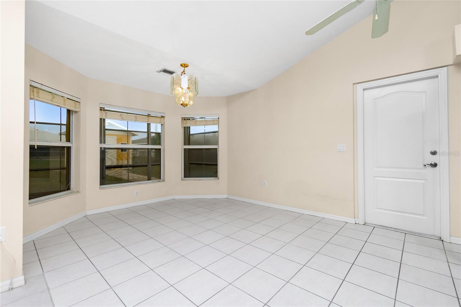 9910 GULFSTREAM BLVD