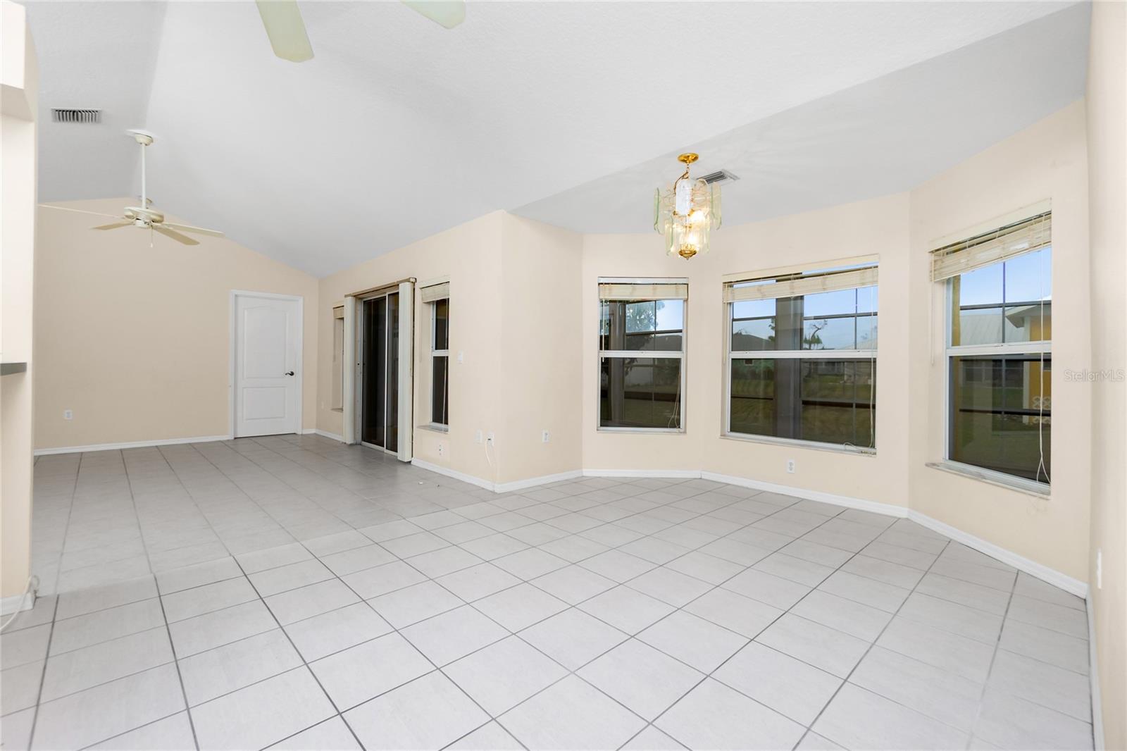 9910 GULFSTREAM BLVD