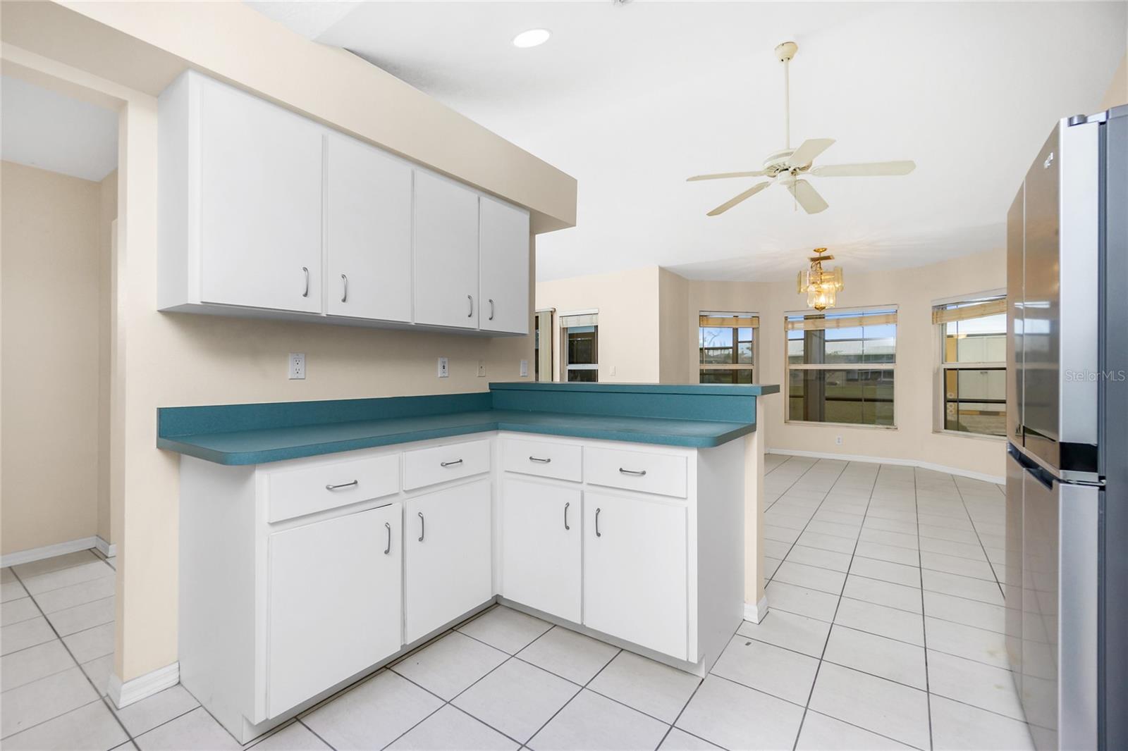 9910 GULFSTREAM BLVD