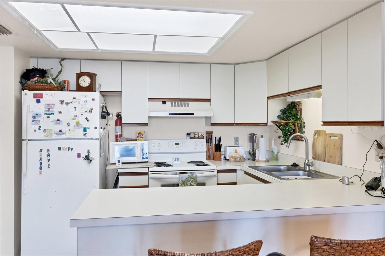 4410 WARREN AVE #306