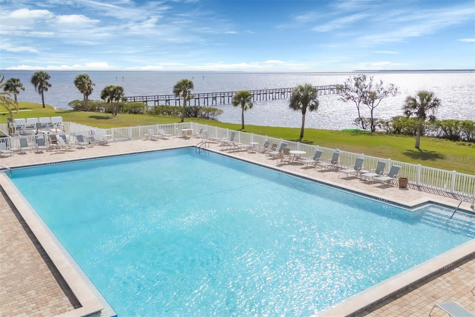 4410 WARREN AVE #306