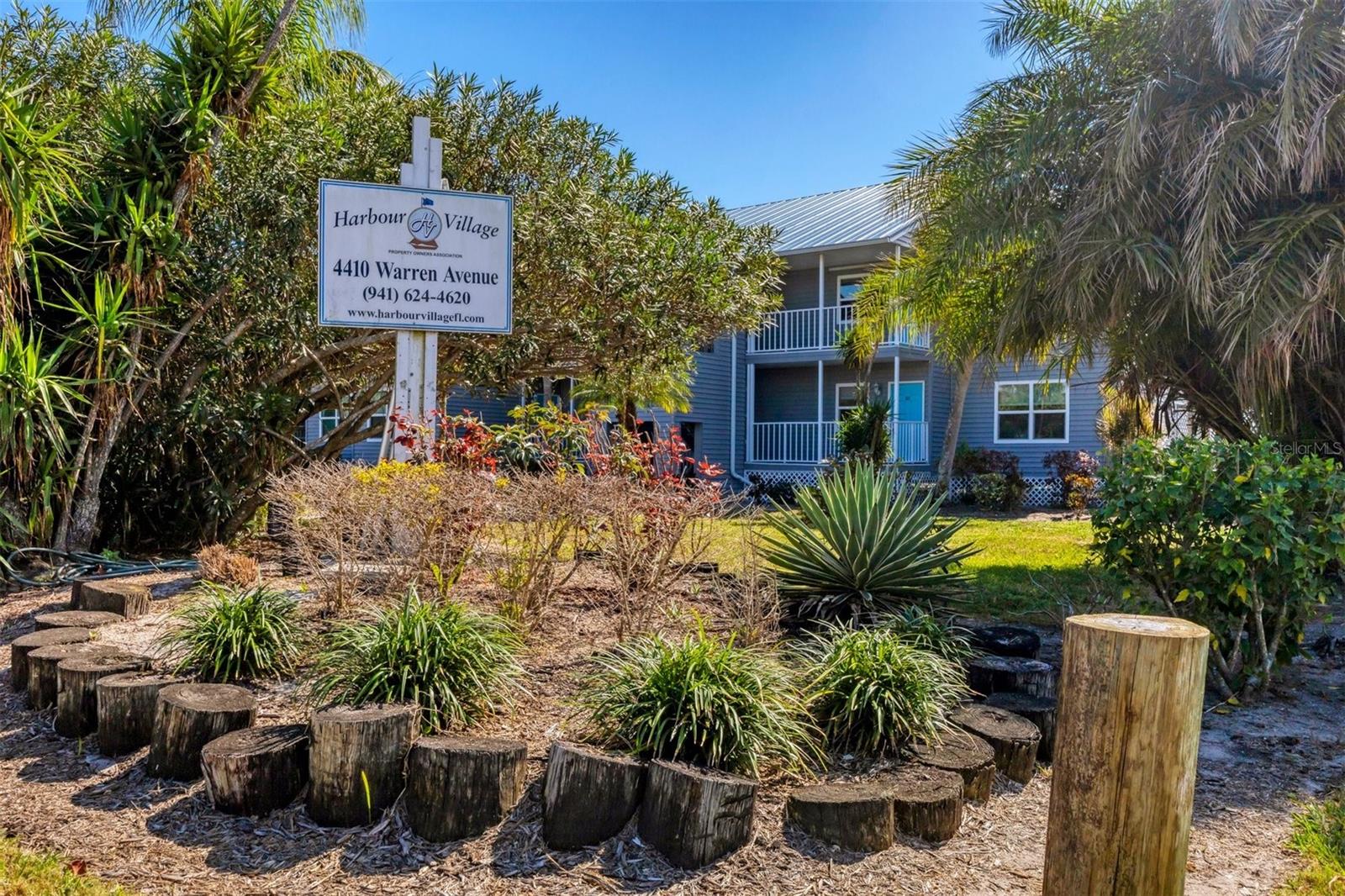 4410 WARREN AVE #306