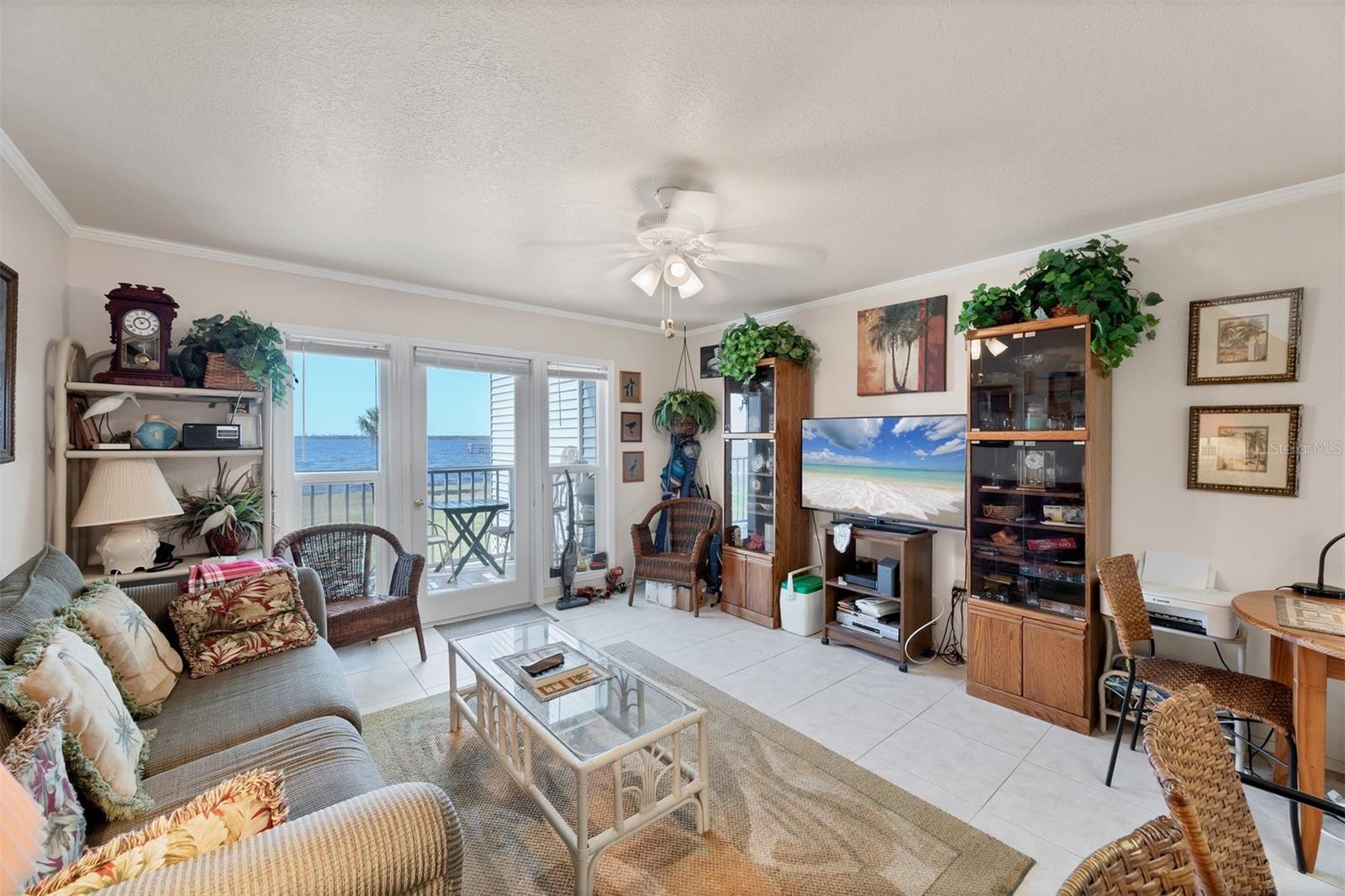 4410 WARREN AVE #306