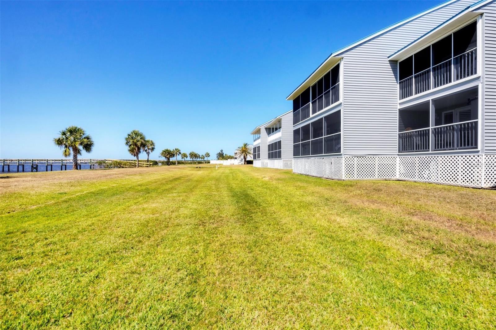 4410 WARREN AVE #306