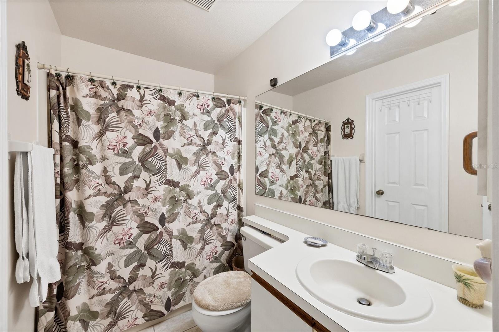 4410 WARREN AVE #306