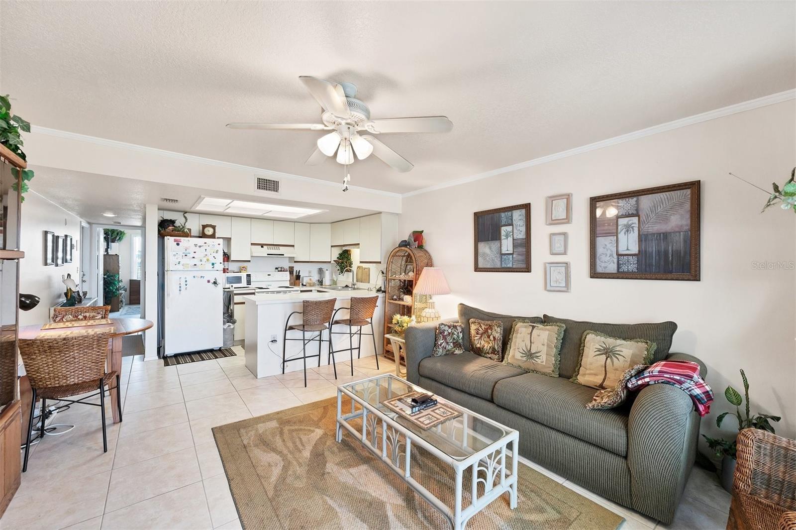 4410 WARREN AVE #306