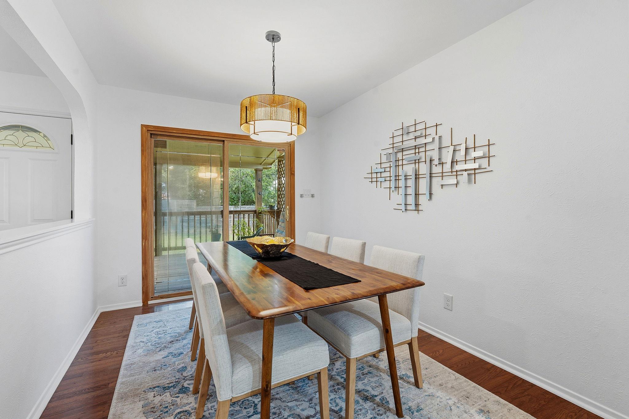 2702 Calabash CV