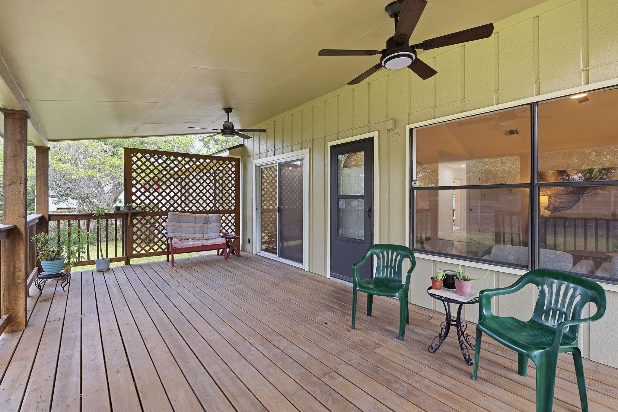 2702 Calabash CV