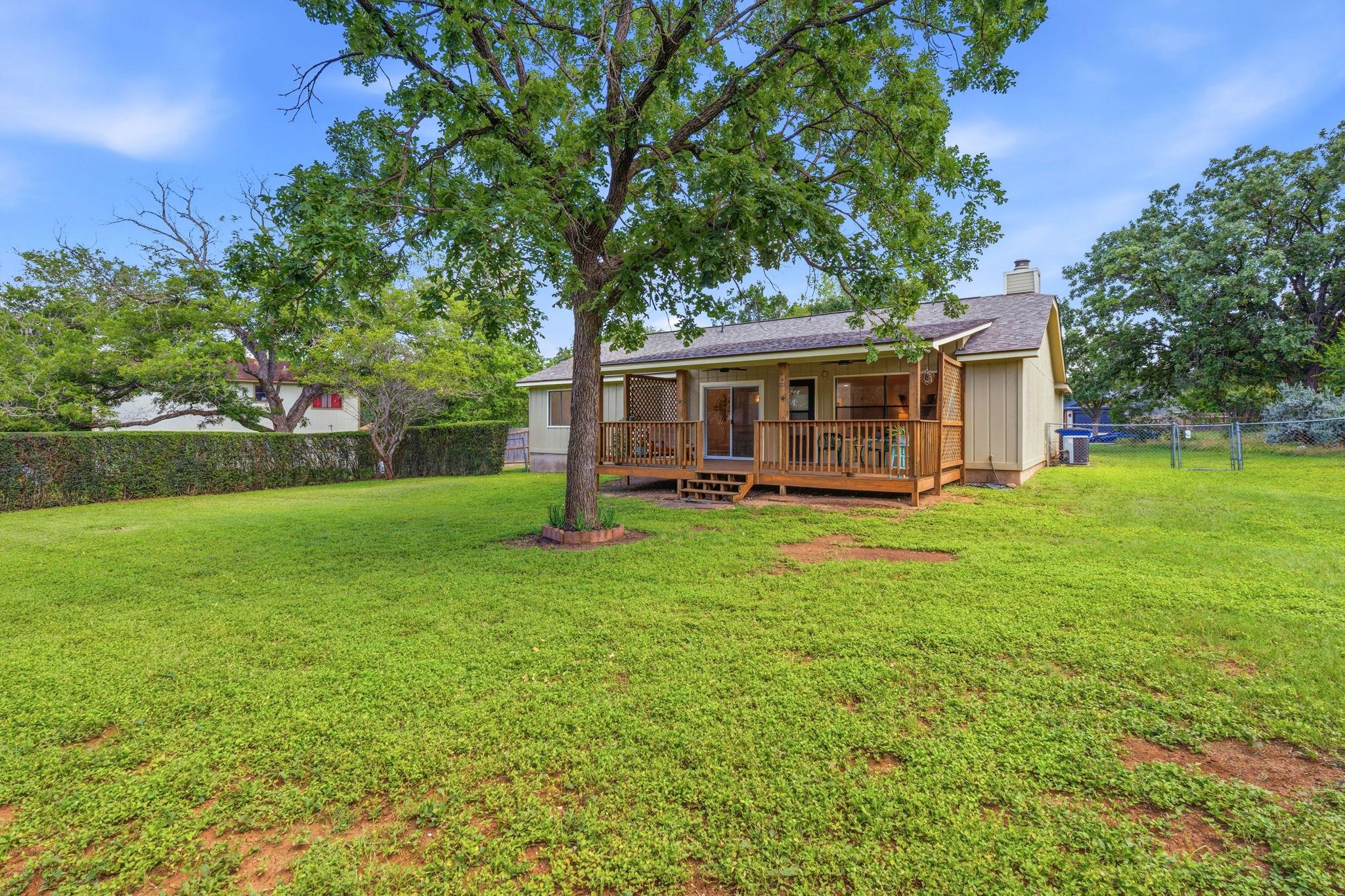 2702 Calabash CV