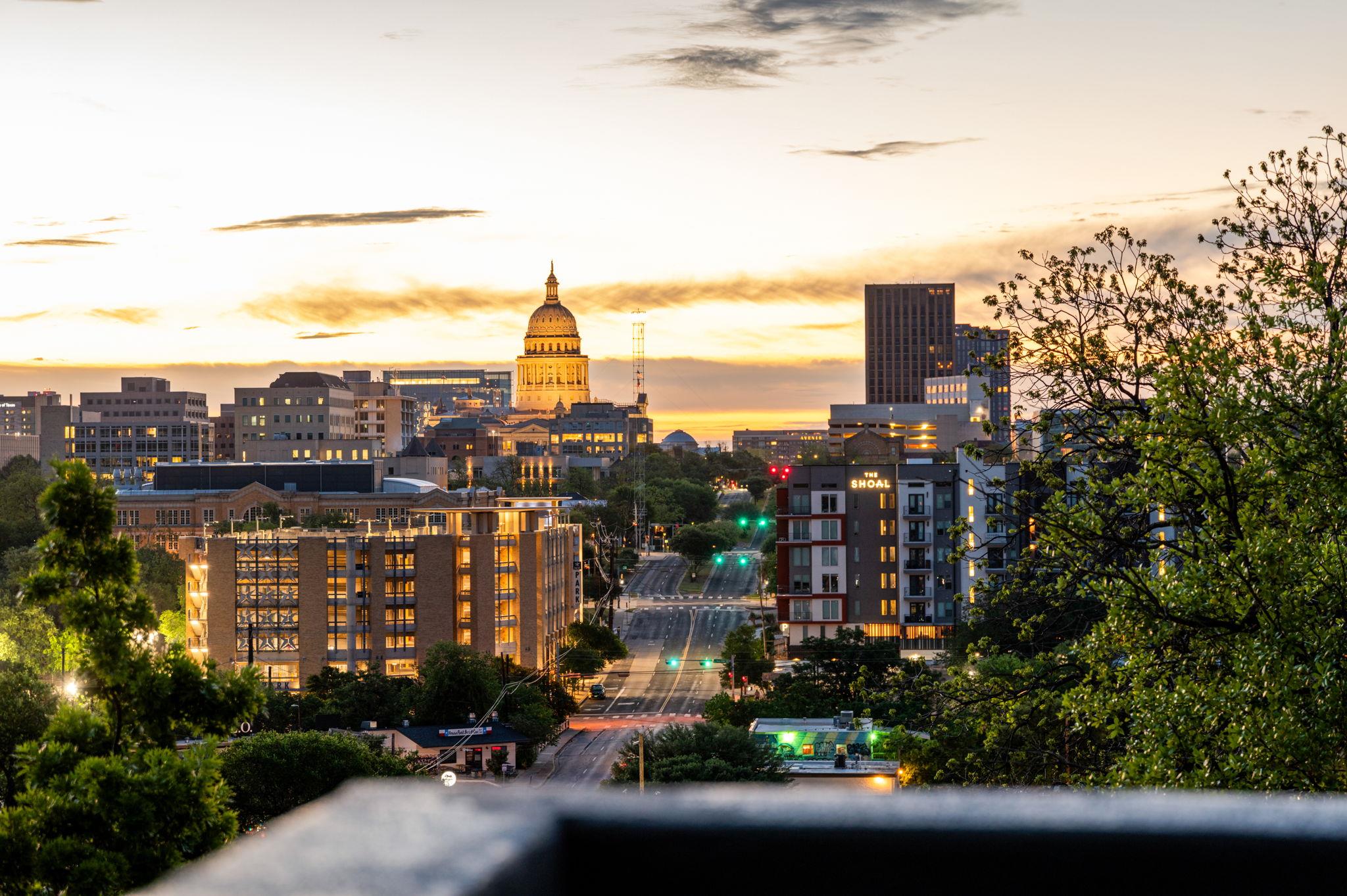 1111 W 12th ST # 107