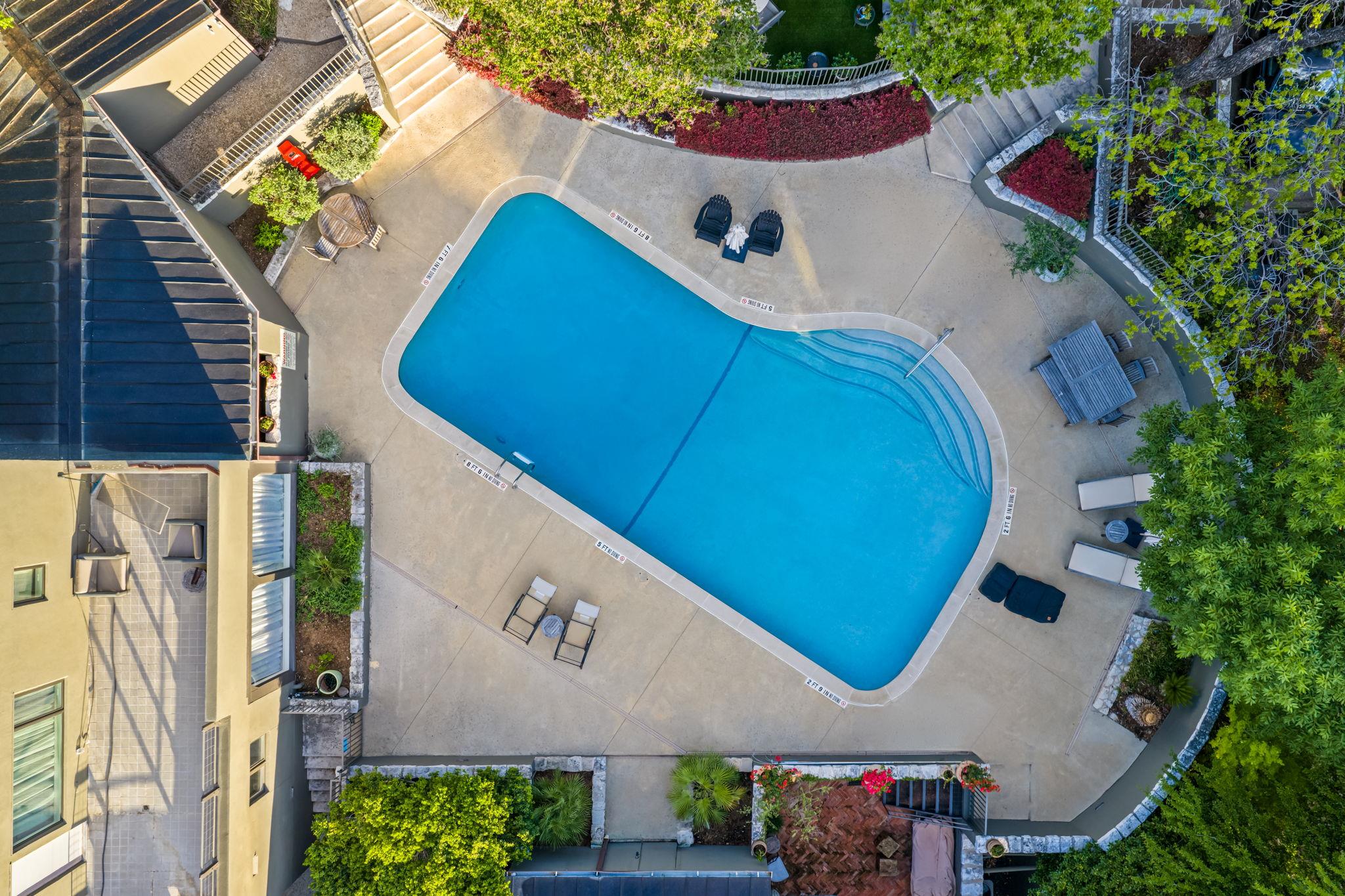 1111 W 12th ST # 107